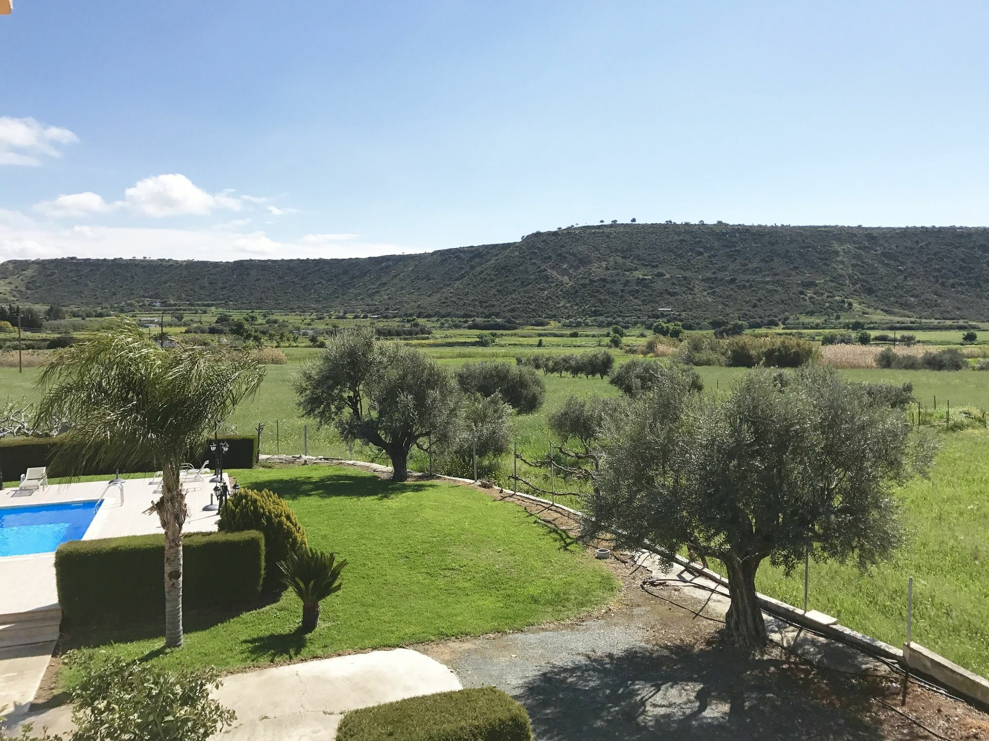 Himonas Apartments Pissouri Exterior photo