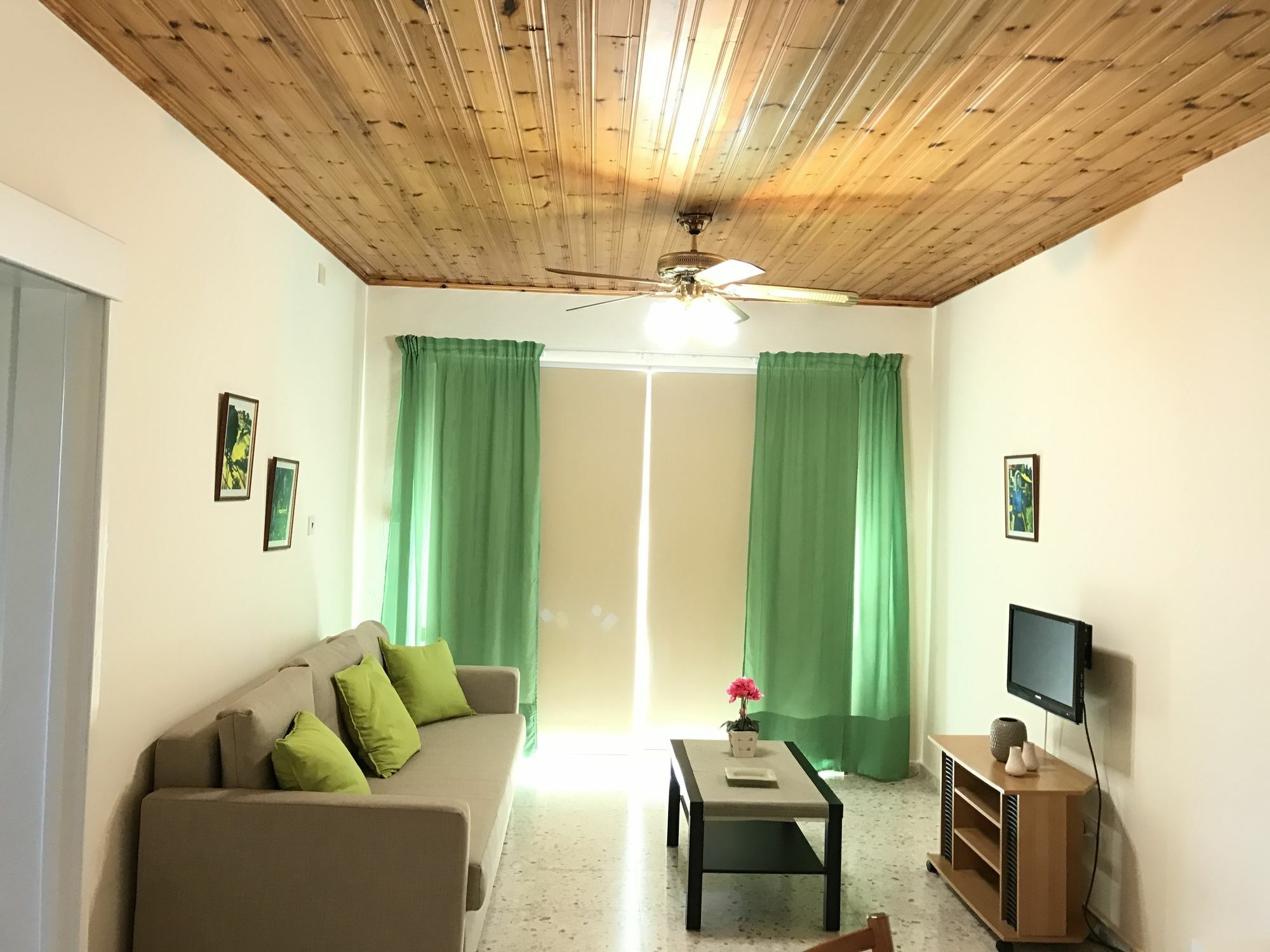 Himonas Apartments Pissouri Exterior photo
