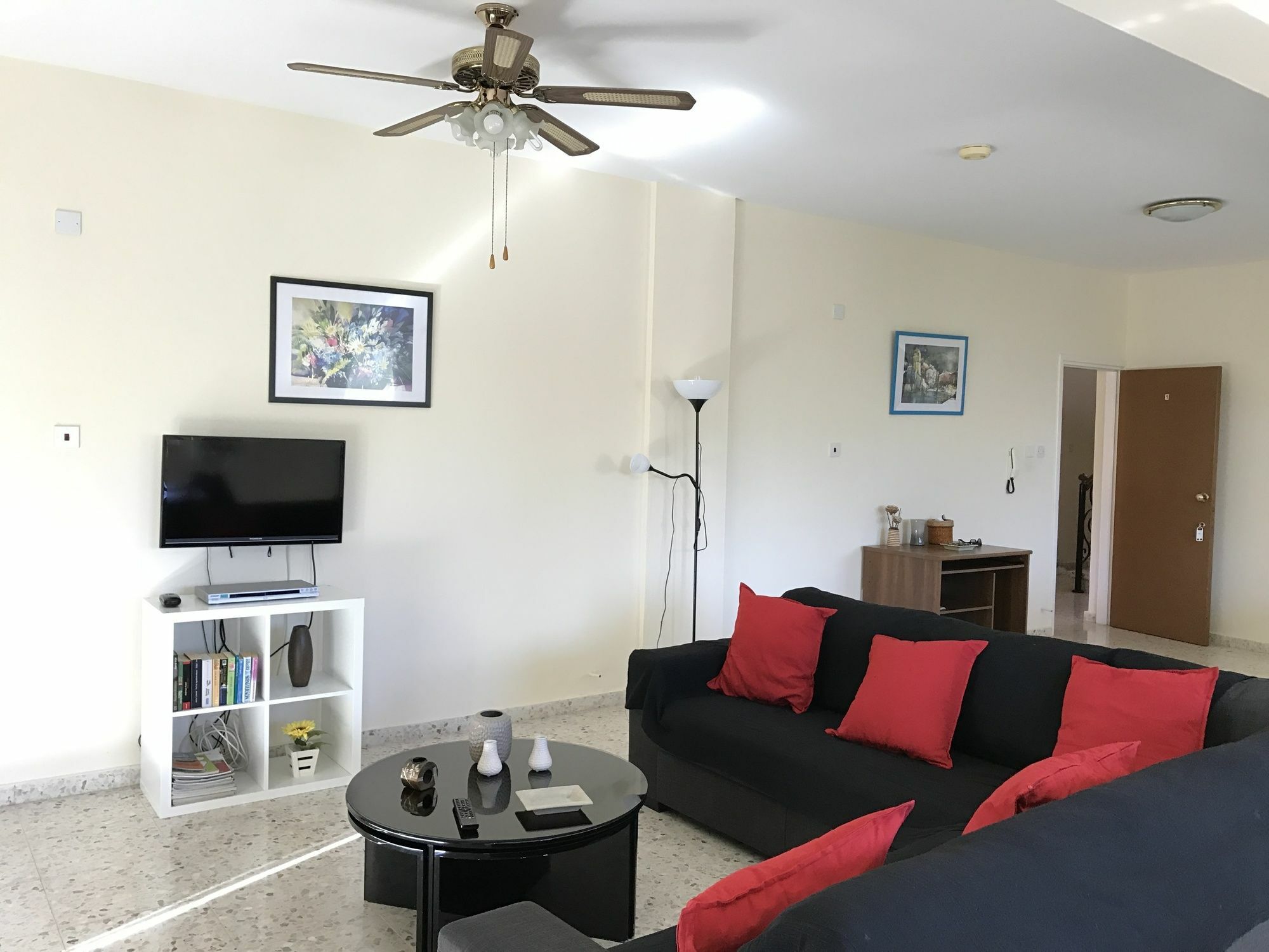 Himonas Apartments Pissouri Exterior photo